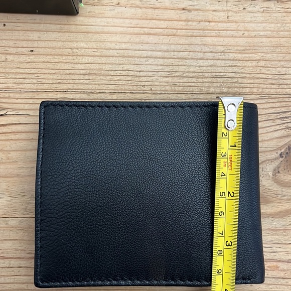 Brand new! Never used! Alpine Swiss men’s wallet. - Picture 7 of 7